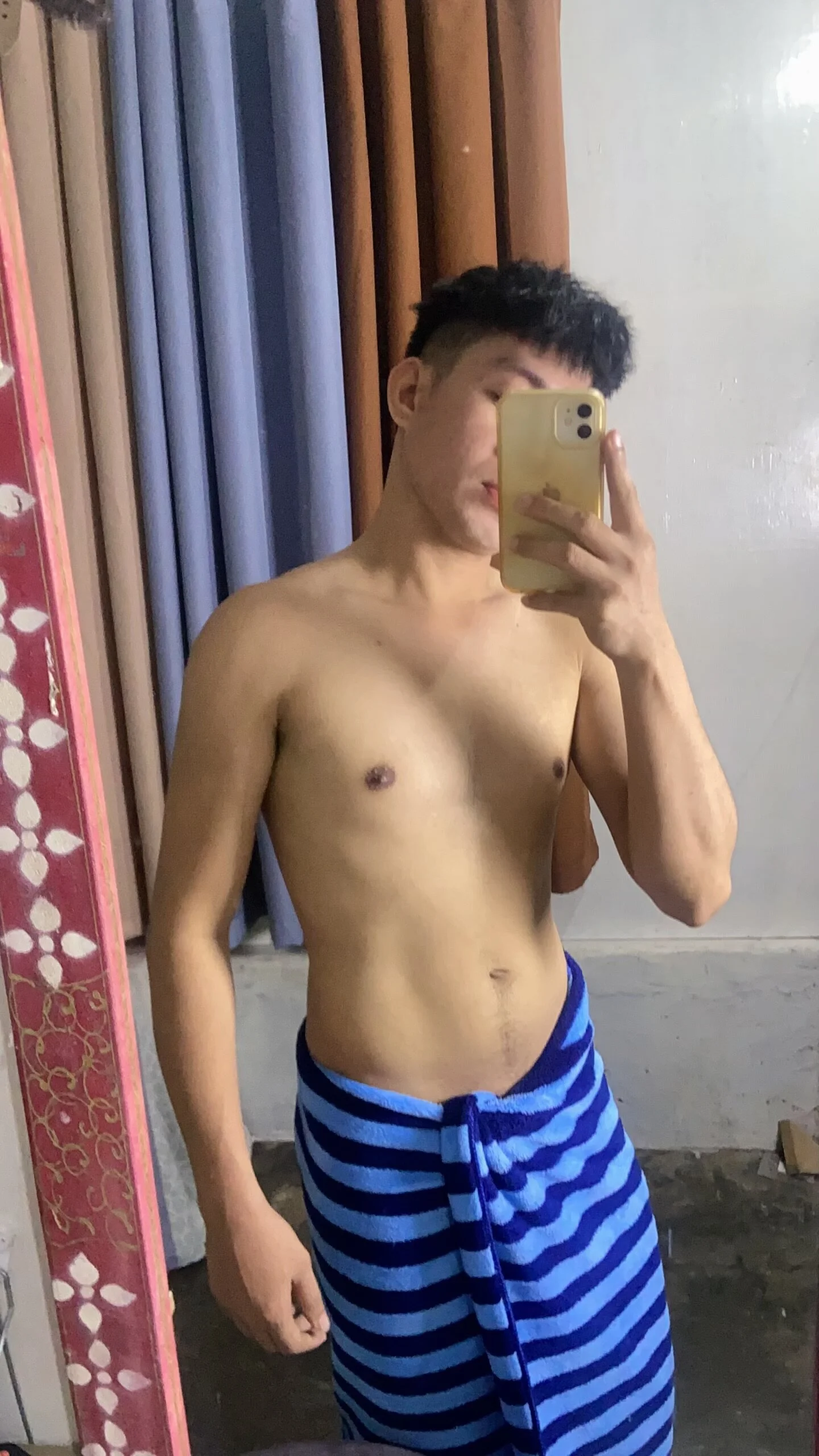 XXX Porn Photo of Nude xshyboyx 8