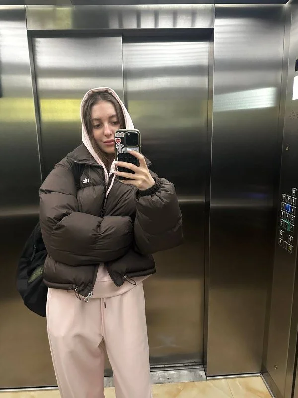 XXX Porn Photo of Nude selena_favn 21