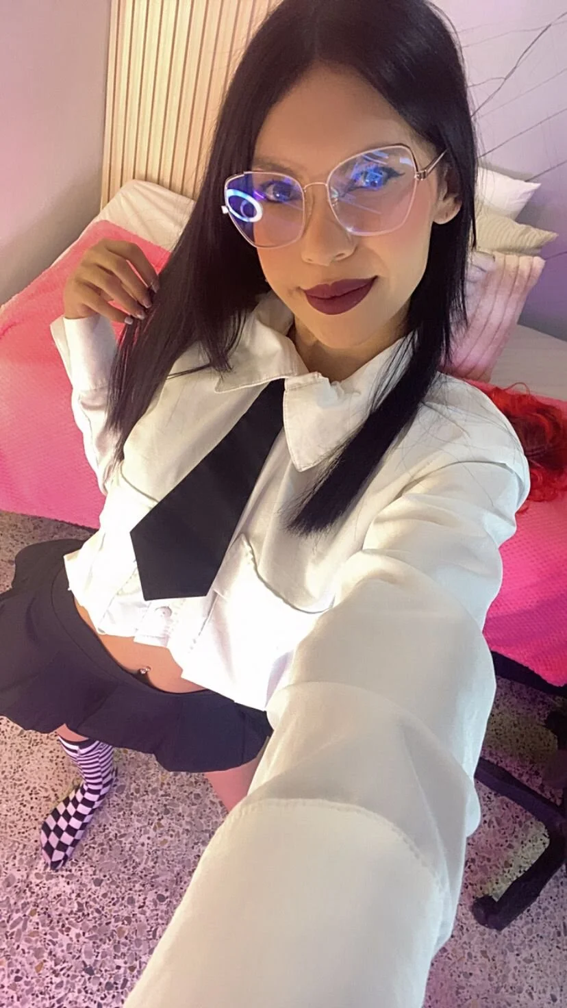 XXX Porn Photo of Nude Sara_swift9 13