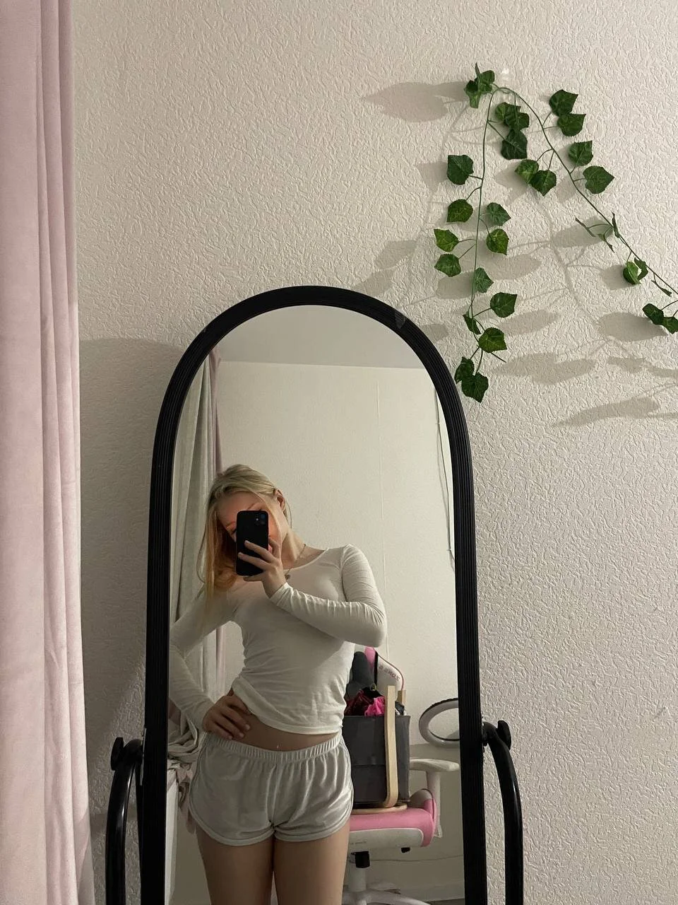 XXX Porn Photo of Nude Eva_Davi 12
