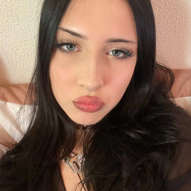 XXX Porn Photo of Nude shewannabefree 4