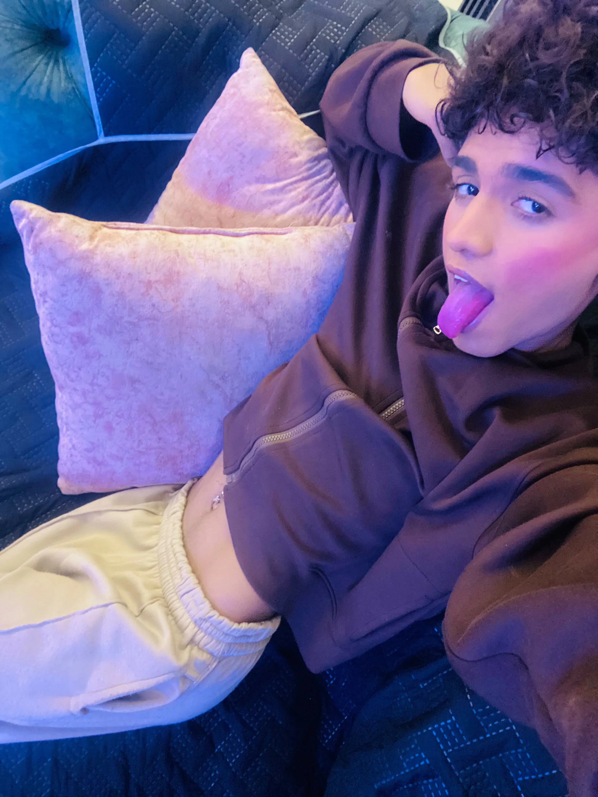 XXX Porn Photo of Nude GOLDEN_2026 15