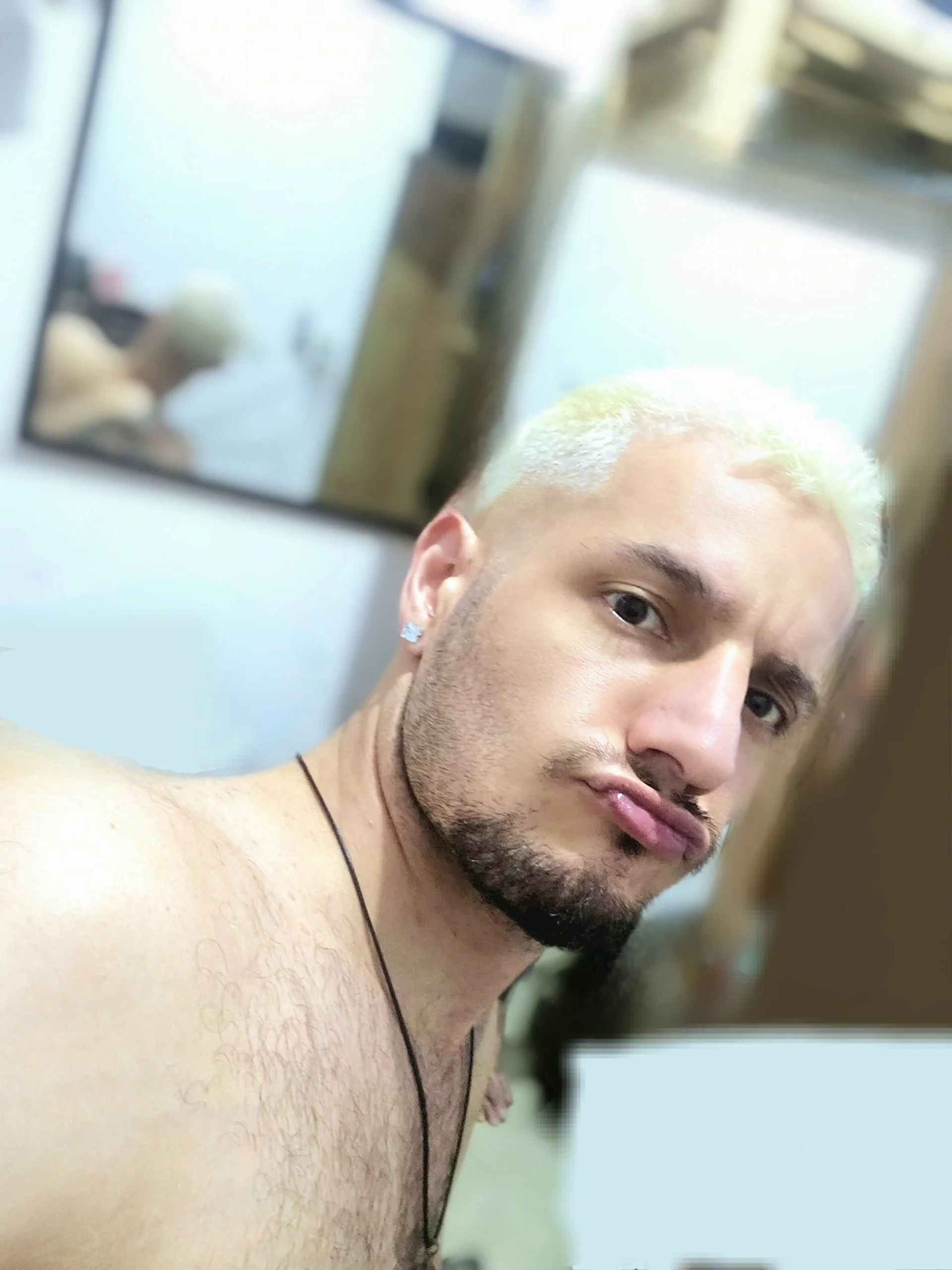 XXX Porn Photo of Nude Dolfinhorb 4