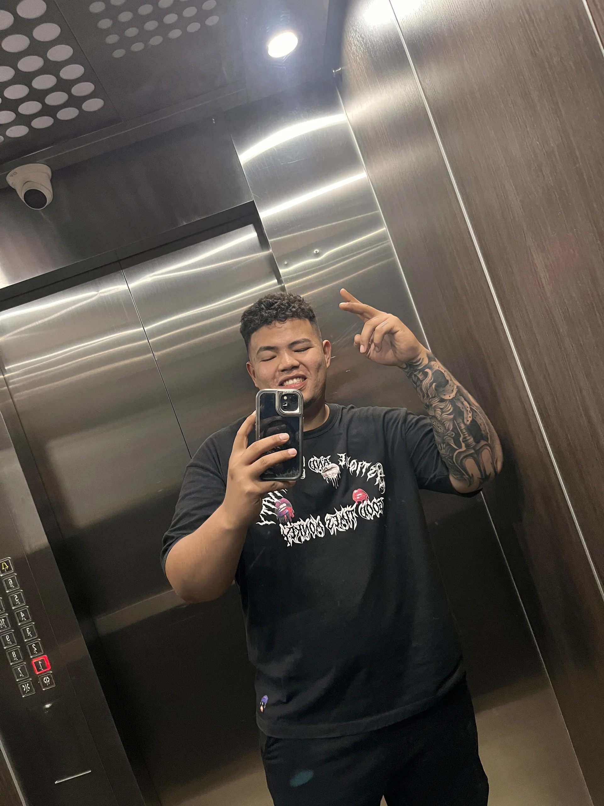 XXX Porn Photo of Nude 111granluis 5