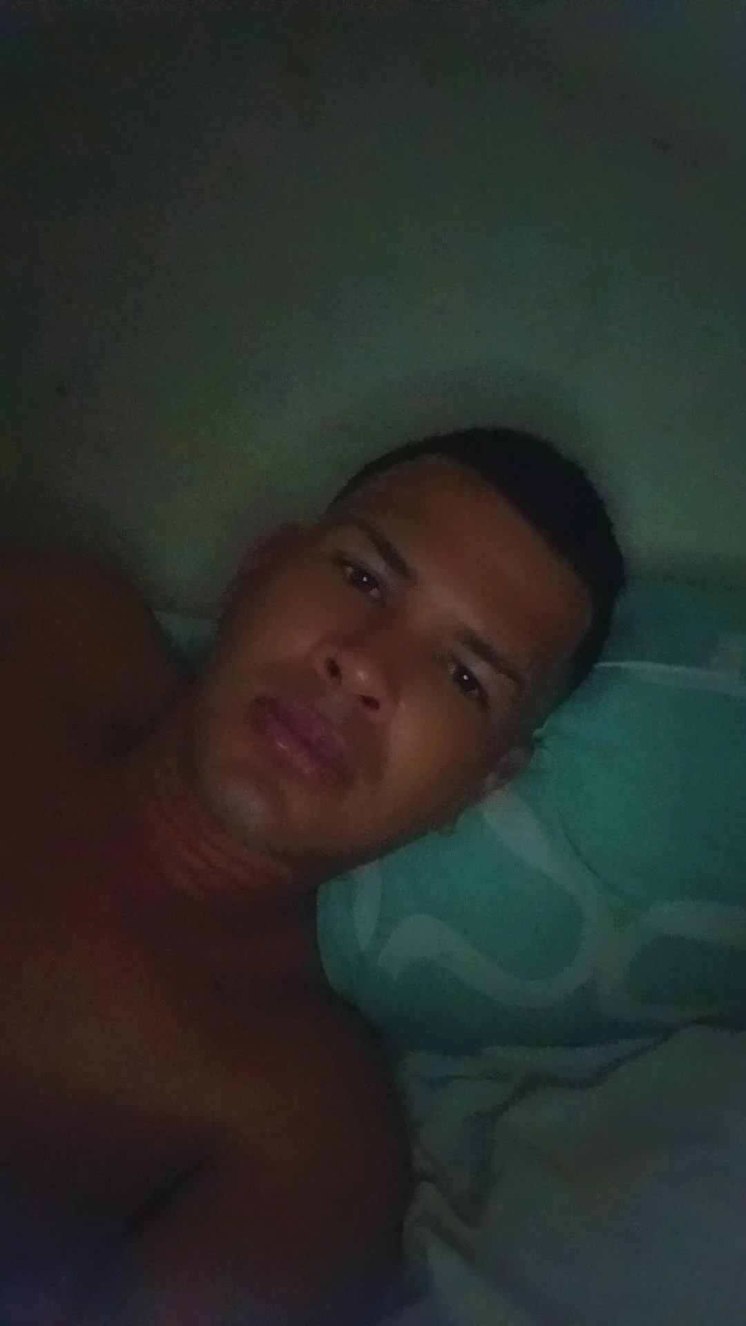XXX Porn Photo of Nude alejandrofoxnoir18 24