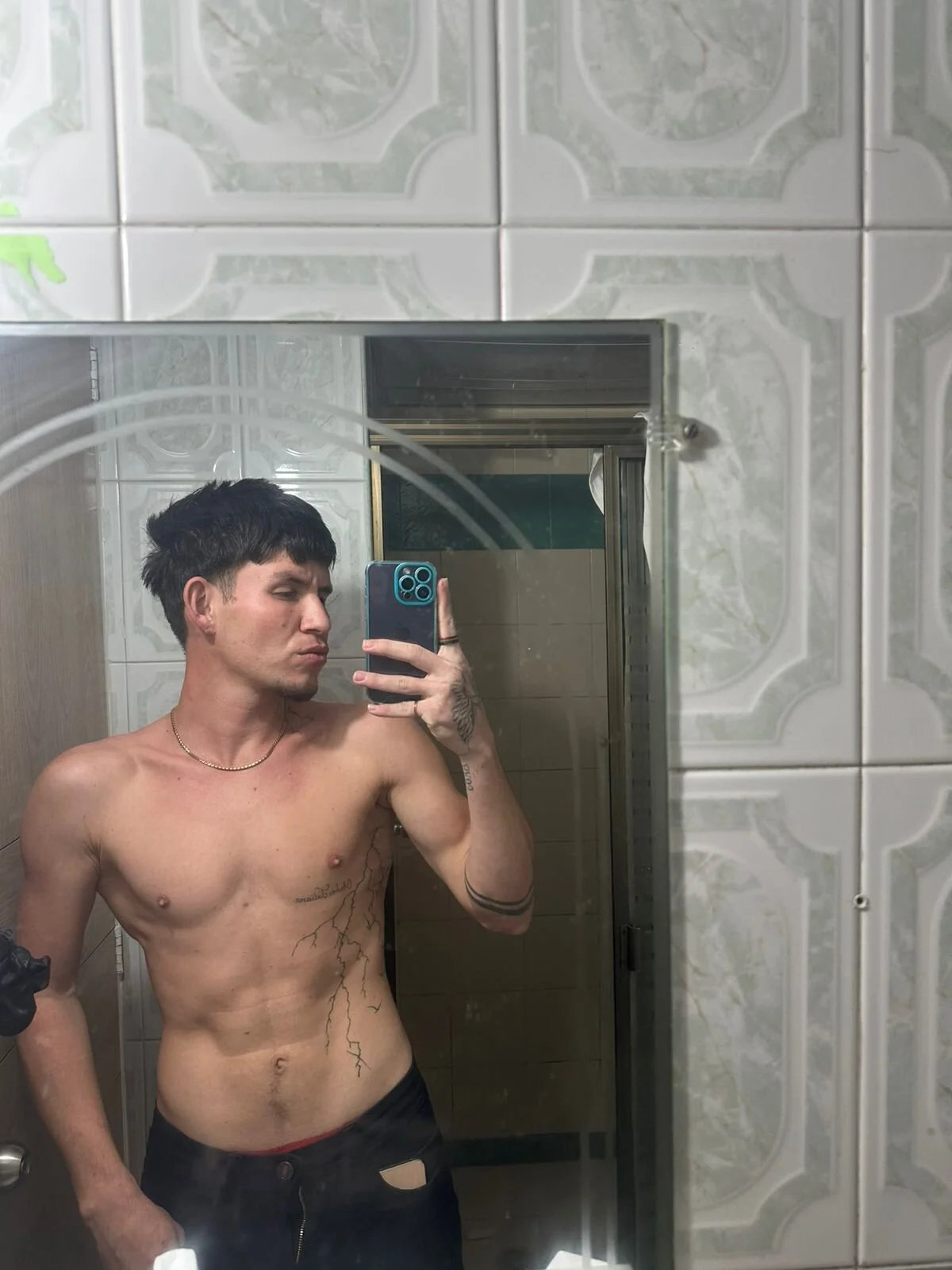 XXX Porn Photo of Nude guy_master_ 5
