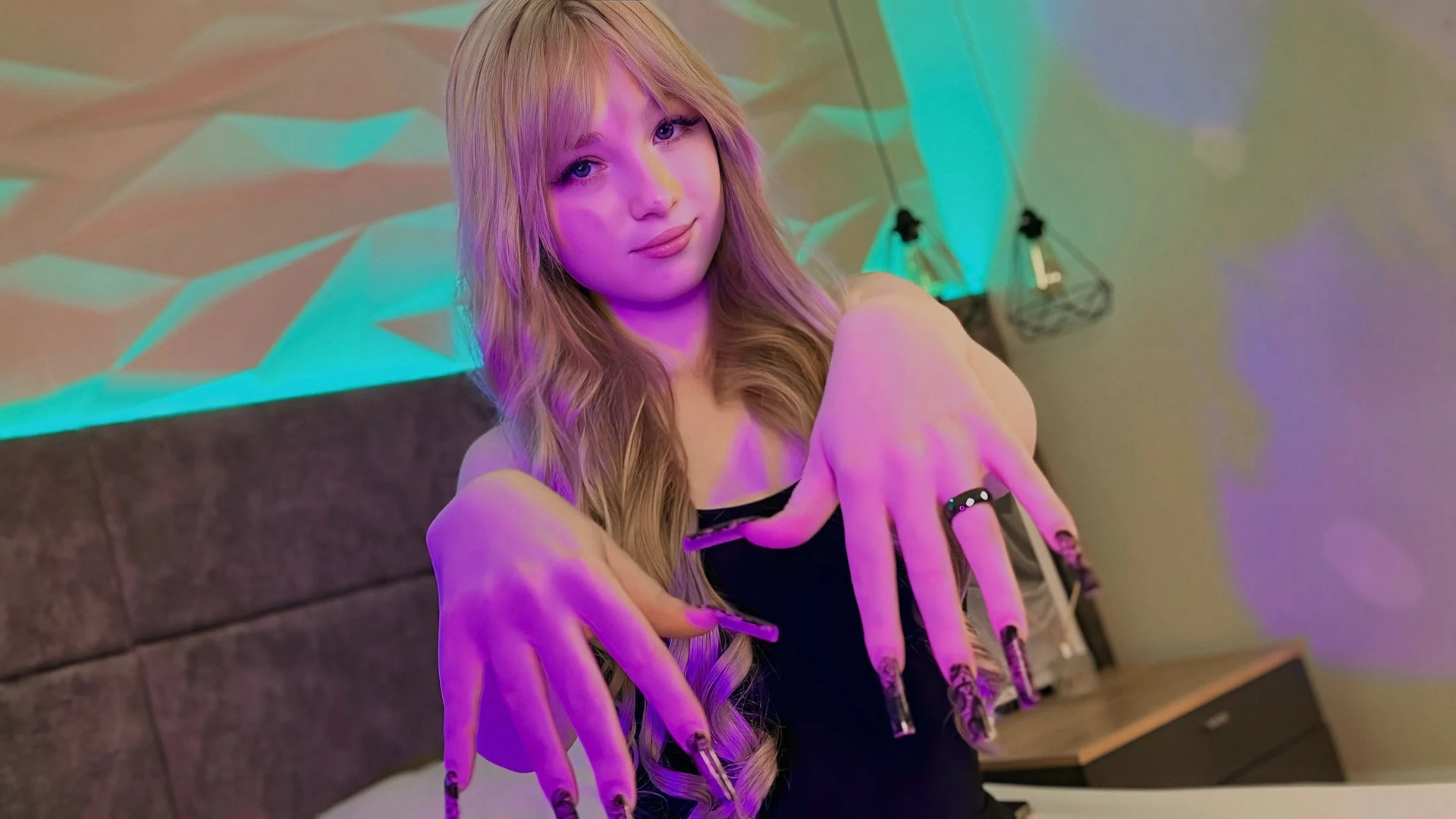XXX Porn Photo of Nude Shy_Barbie 26
