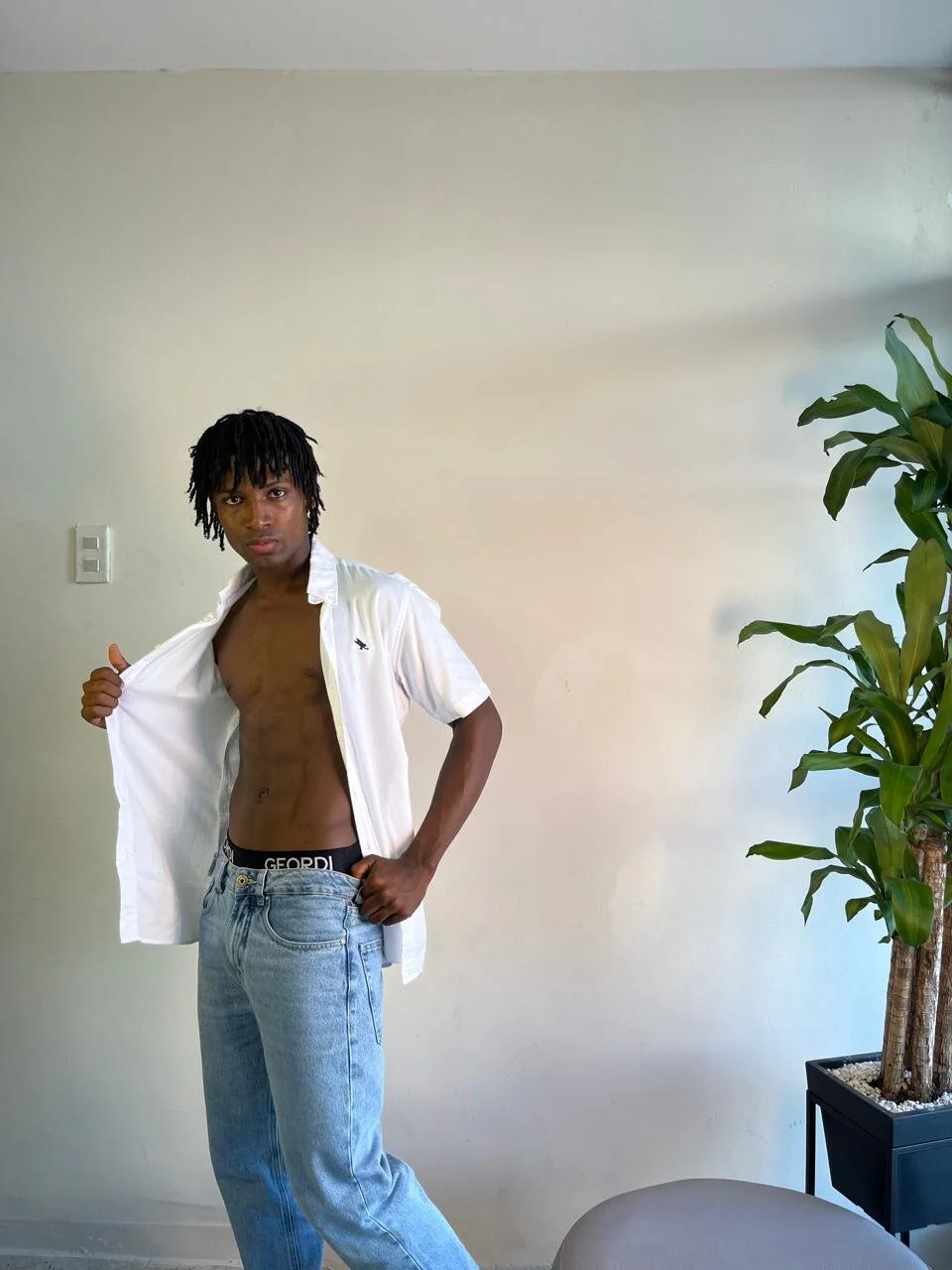 XXX Porn Photo of Nude tau_montes 9