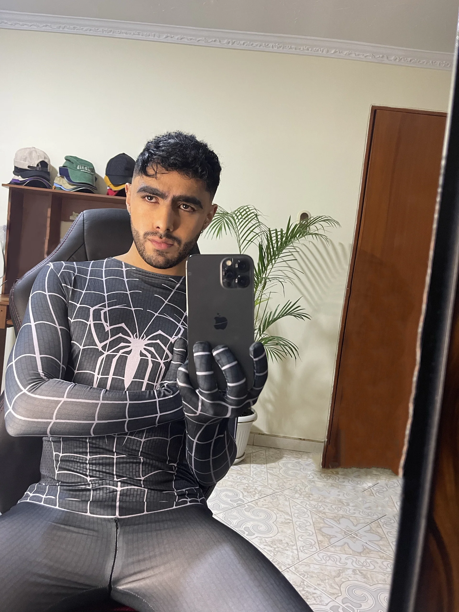 XXX Porn Photo of Nude ItsMeEros 310