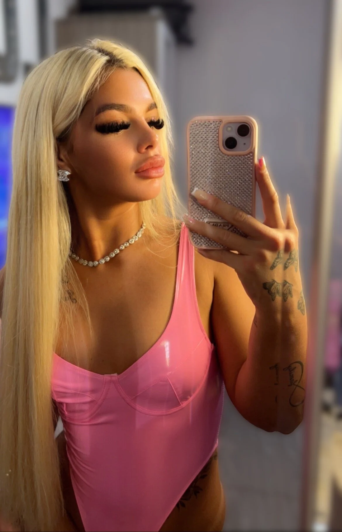 XXX Porn Photo of Nude Irish_BarbieMilfx 34