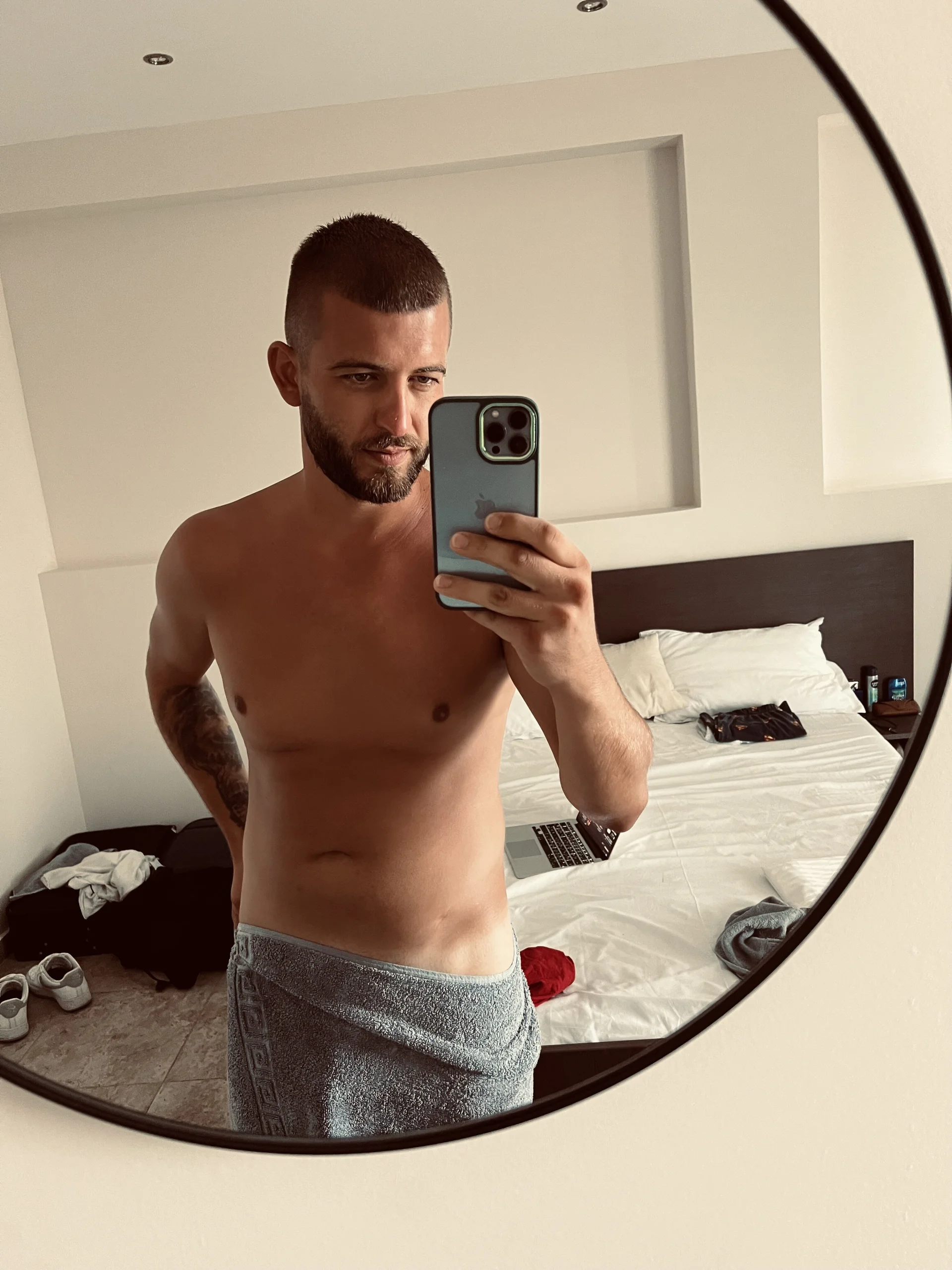 XXX Porn Photo of Nude Pablo_Hornyguy95 12