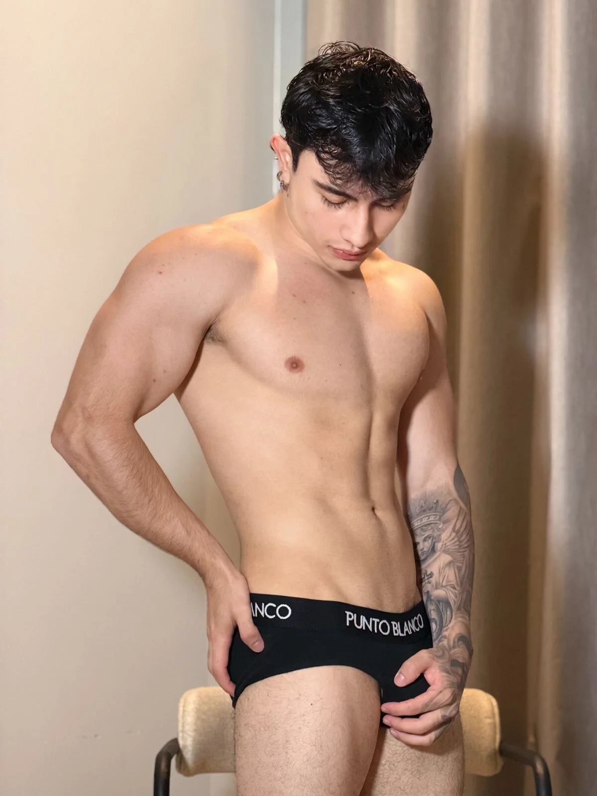 XXX Porn Photo of Nude Zack_Bellmont1 15