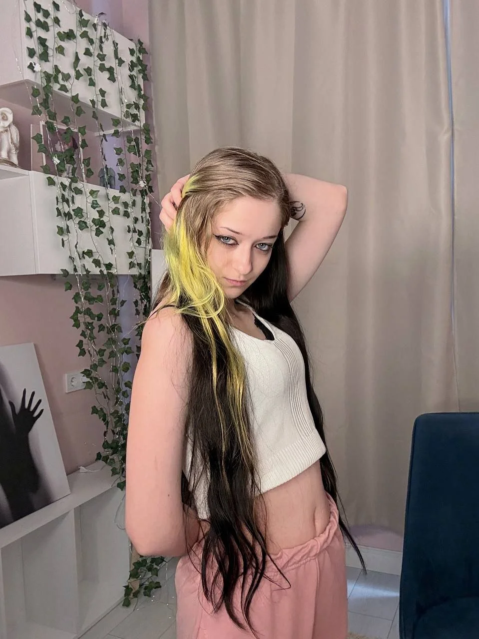 XXX Porn Photo of Nude lokill0 5