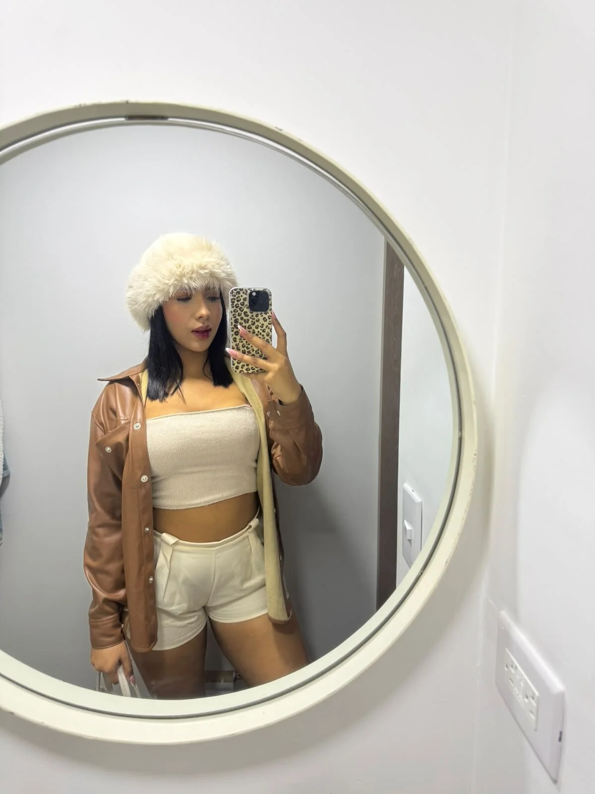 XXX Porn Photo of Nude Hilary_Browwn 1
