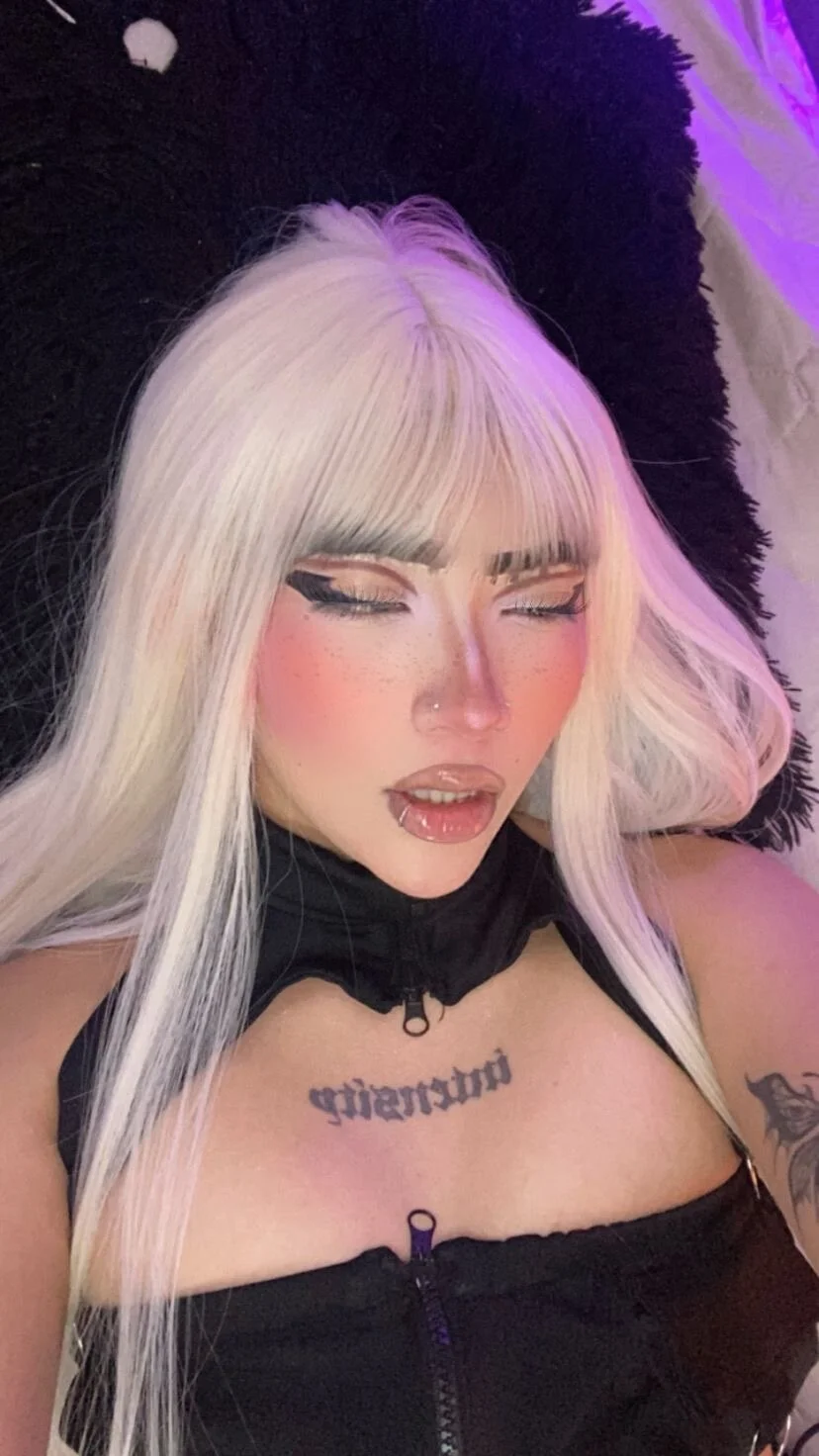 XXX Porn Photo of Nude Mia_Rinn 17