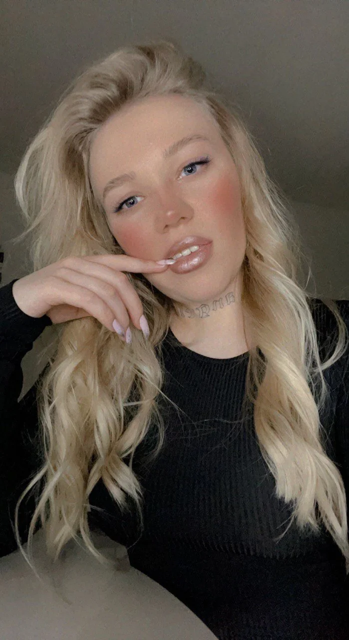 XXX Porn Photo of Nude kitti_kaattt 7