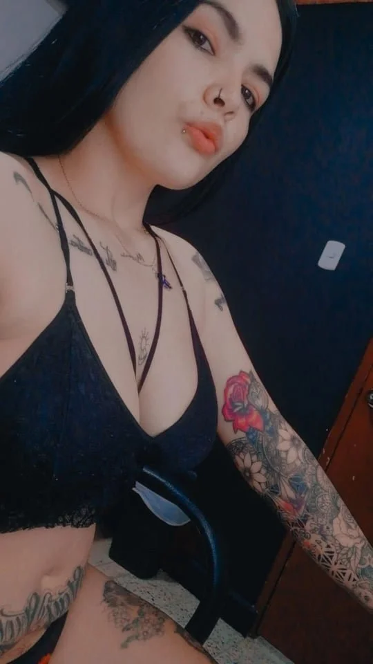 XXX Porn Photo of Nude Danyhottits 5