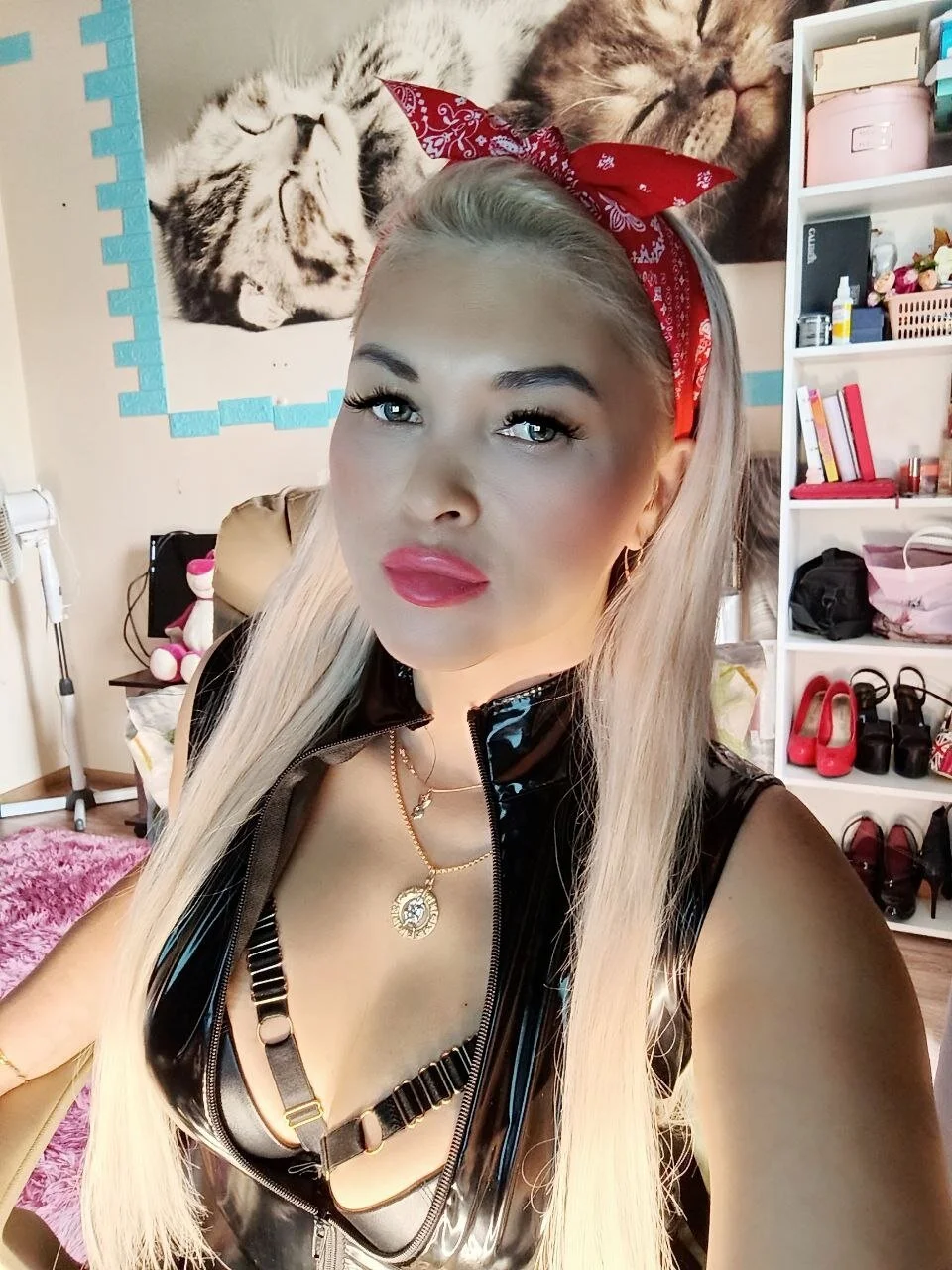 XXX Porn Photo of Nude Snow_Goddess 15