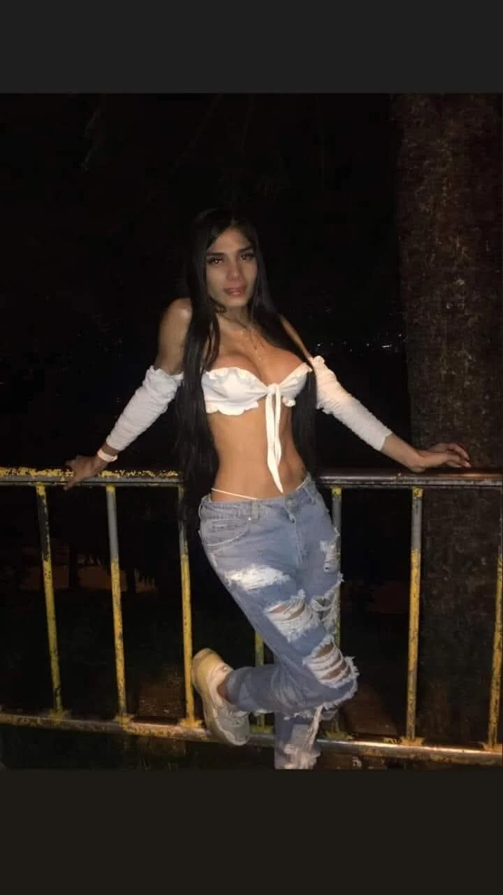 XXX Porn Photo of Nude TsSuarez 1