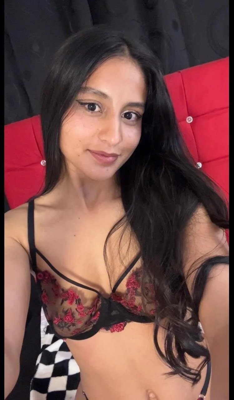 XXX Porn Photo of Nude Littlelyseth 2
