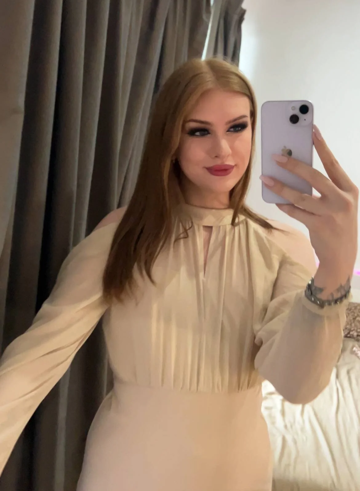 XXX Porn Photo of Nude kelly_wayne7 4