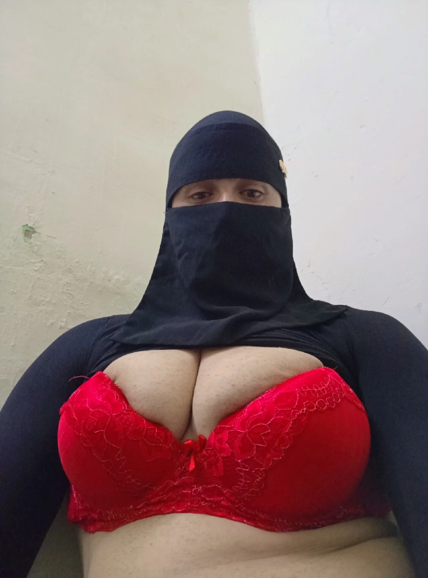 XXX Porn Photo of Nude BestBat 1