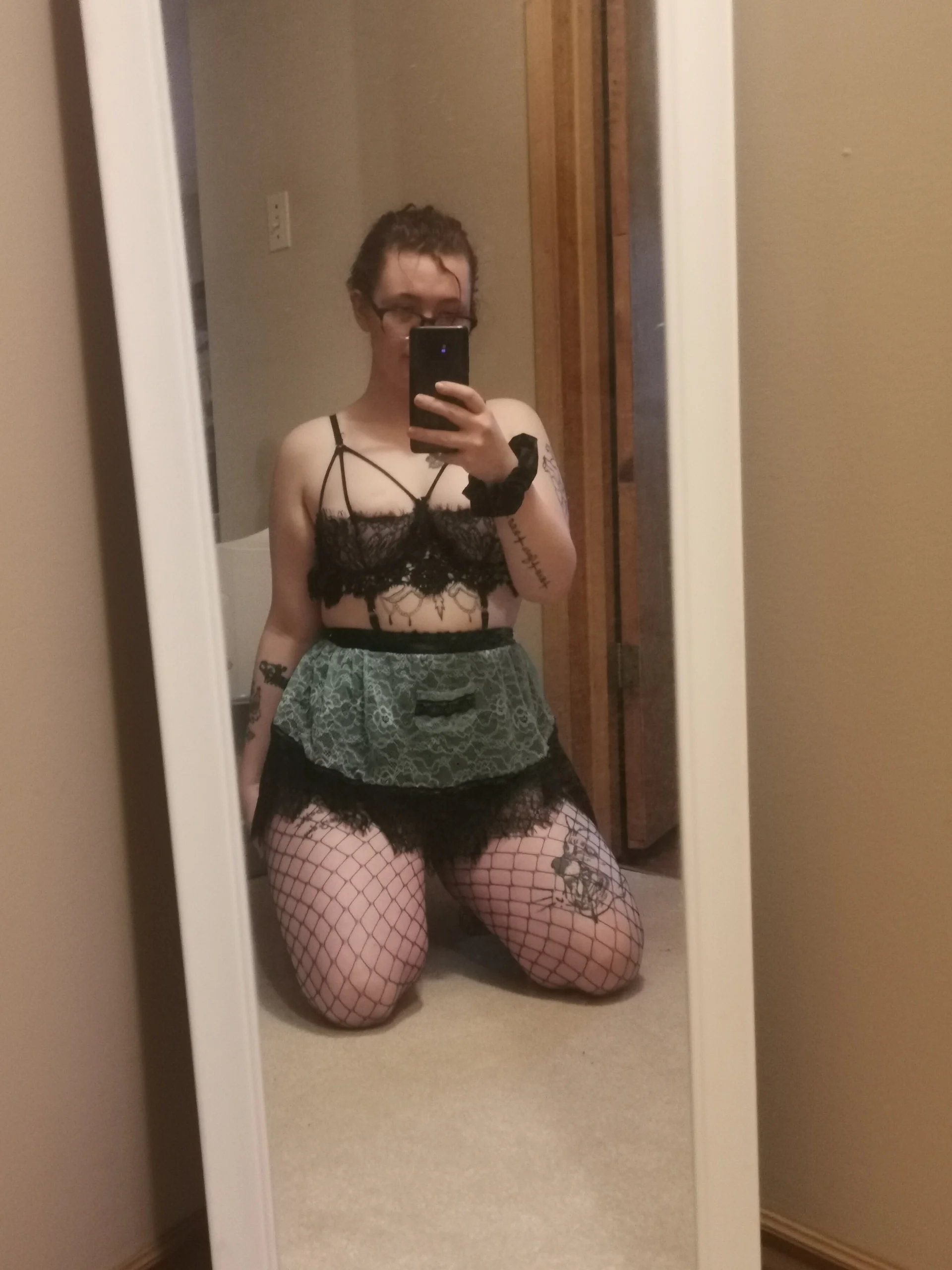 XXX Porn Photo of Nude VelvetVixenXOX 2