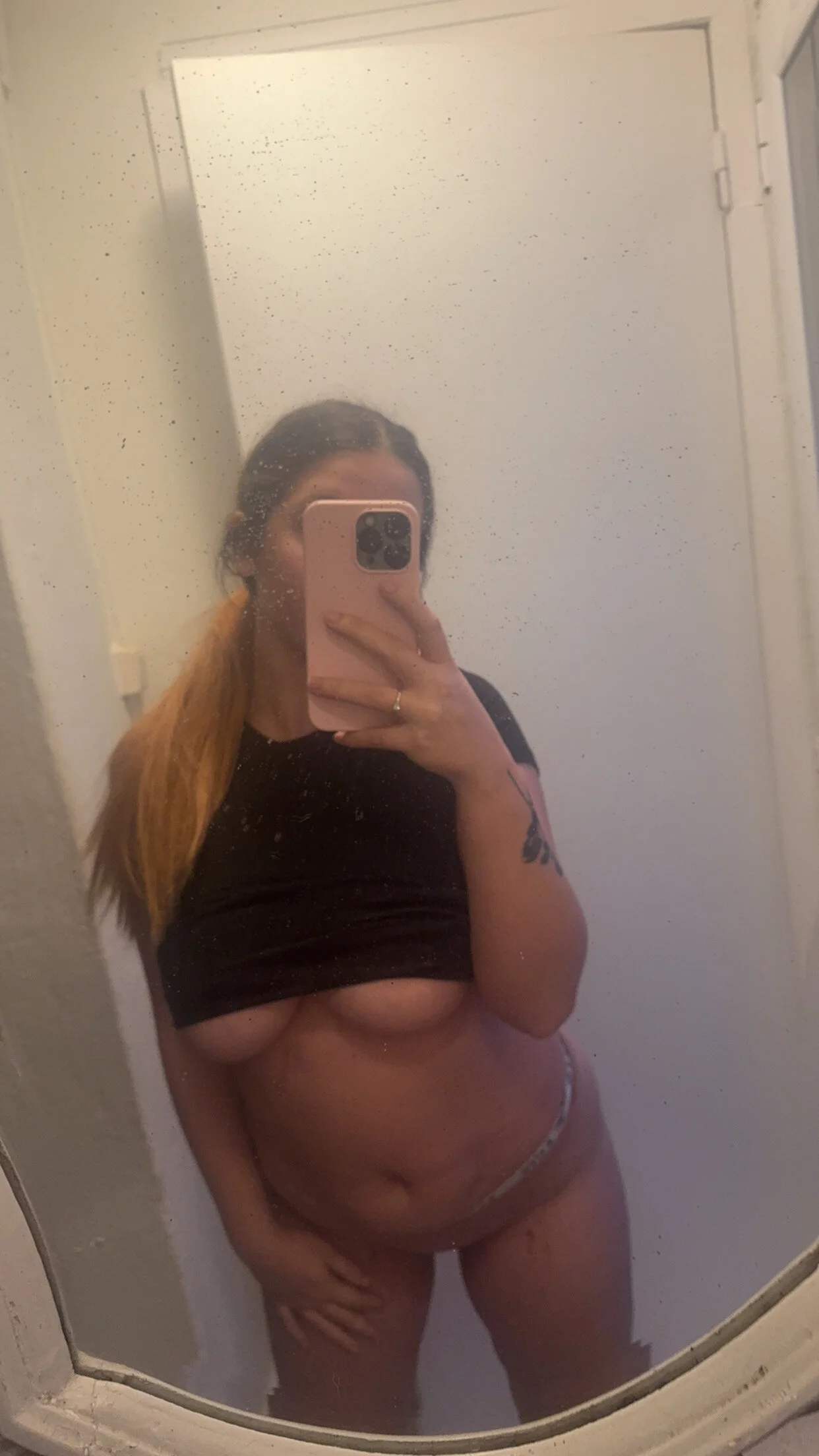 XXX Porn Photo of Nude SimplySabrina 2