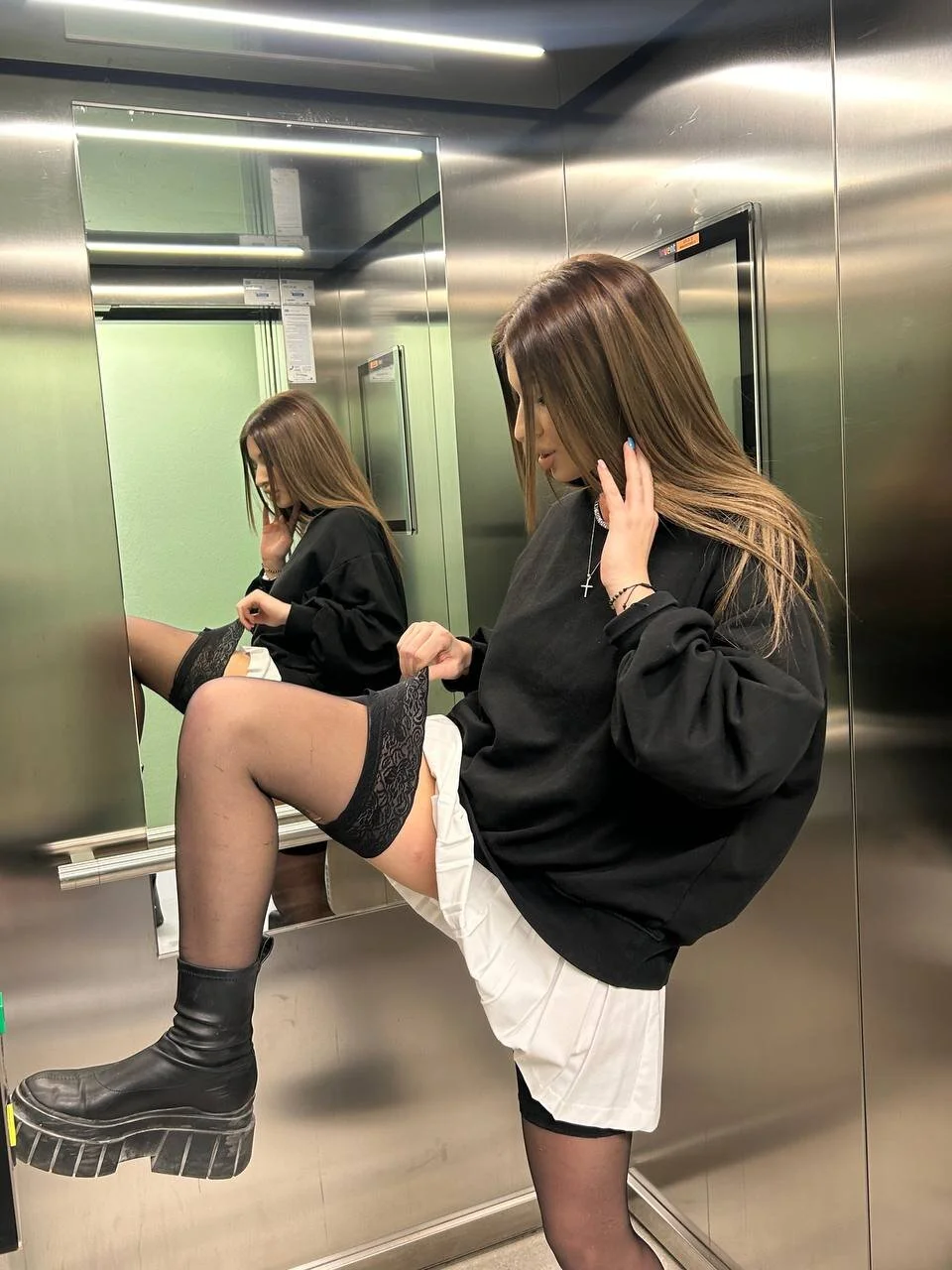 XXX Porn Photo of Nude AvaShayy 26