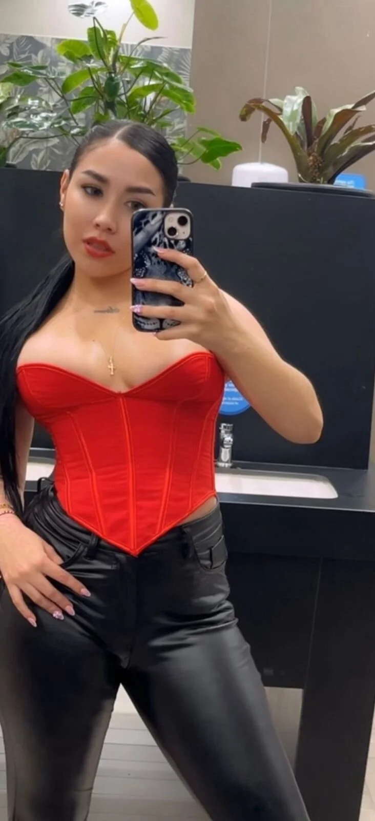 XXX Porn Photo of Nude angeline_lara 5