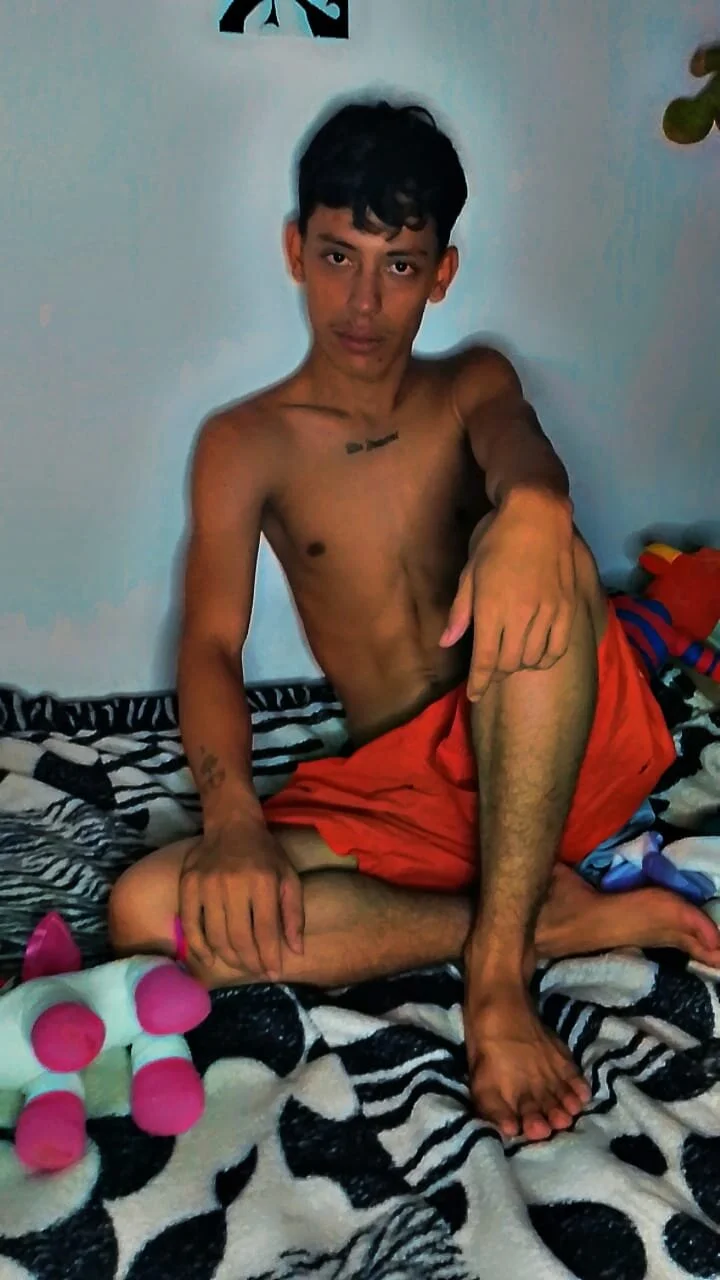 XXX Porn Photo of Nude Maicol_Garcia 9