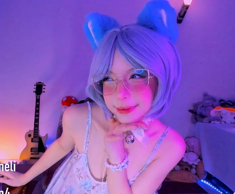 XXX Porn Photo of Nude bluelen 47