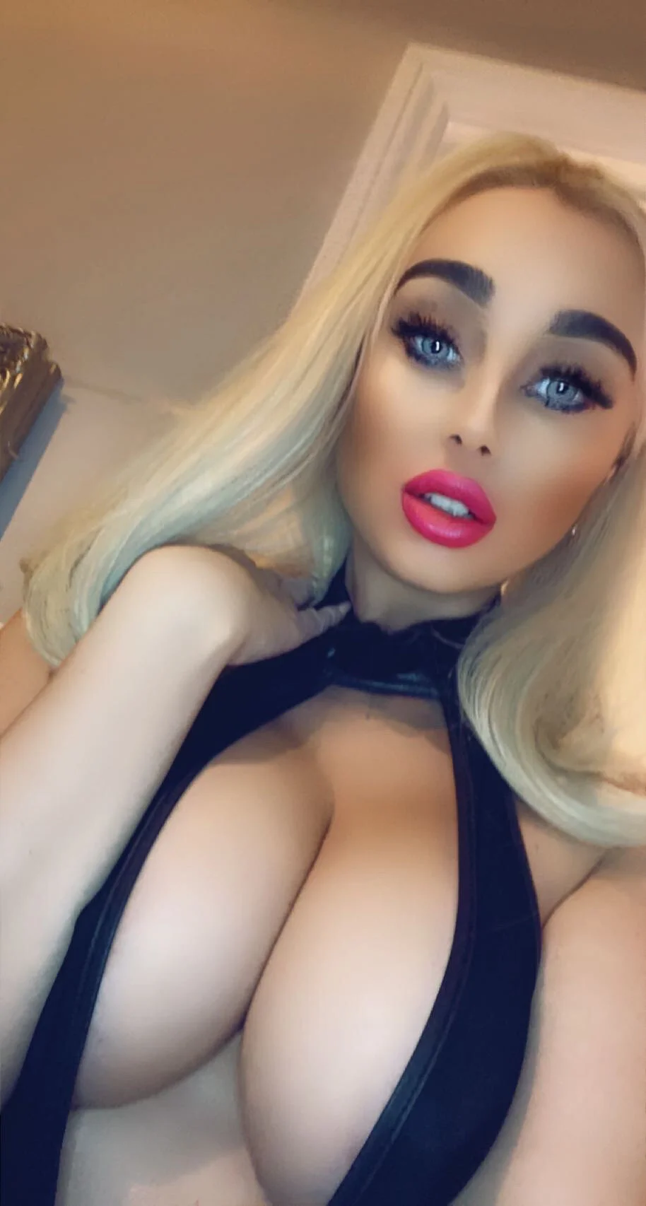 XXX Porn Photo of Nude BlondieBarbieBabe 15