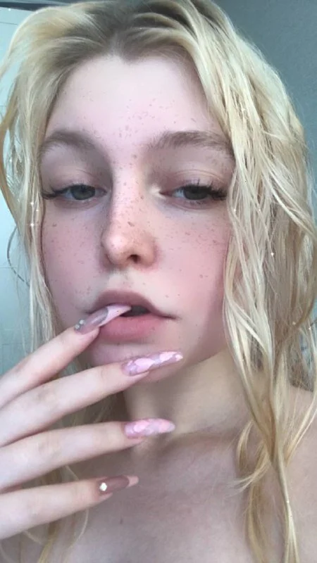 XXX Porn Photo of Nude stacy_miracle 1