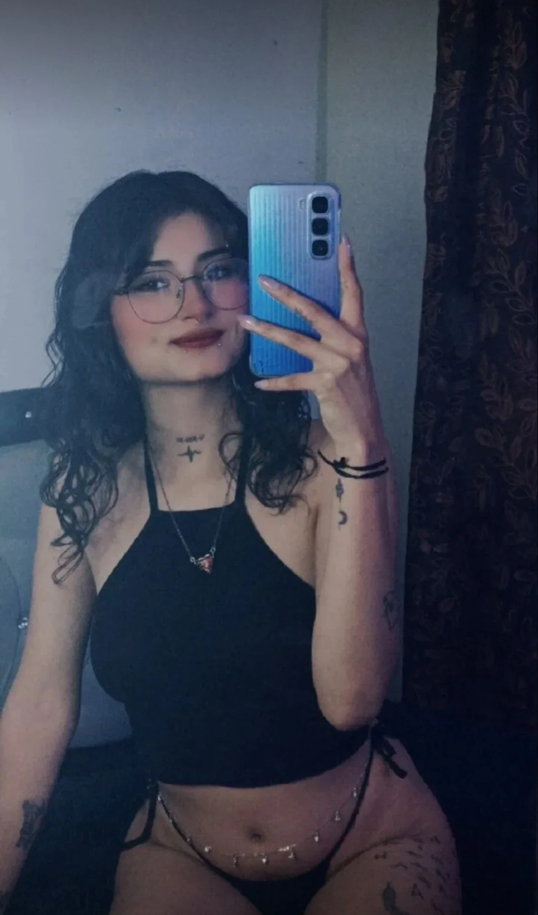 XXX Porn Photo of Nude Lili_clan1 3