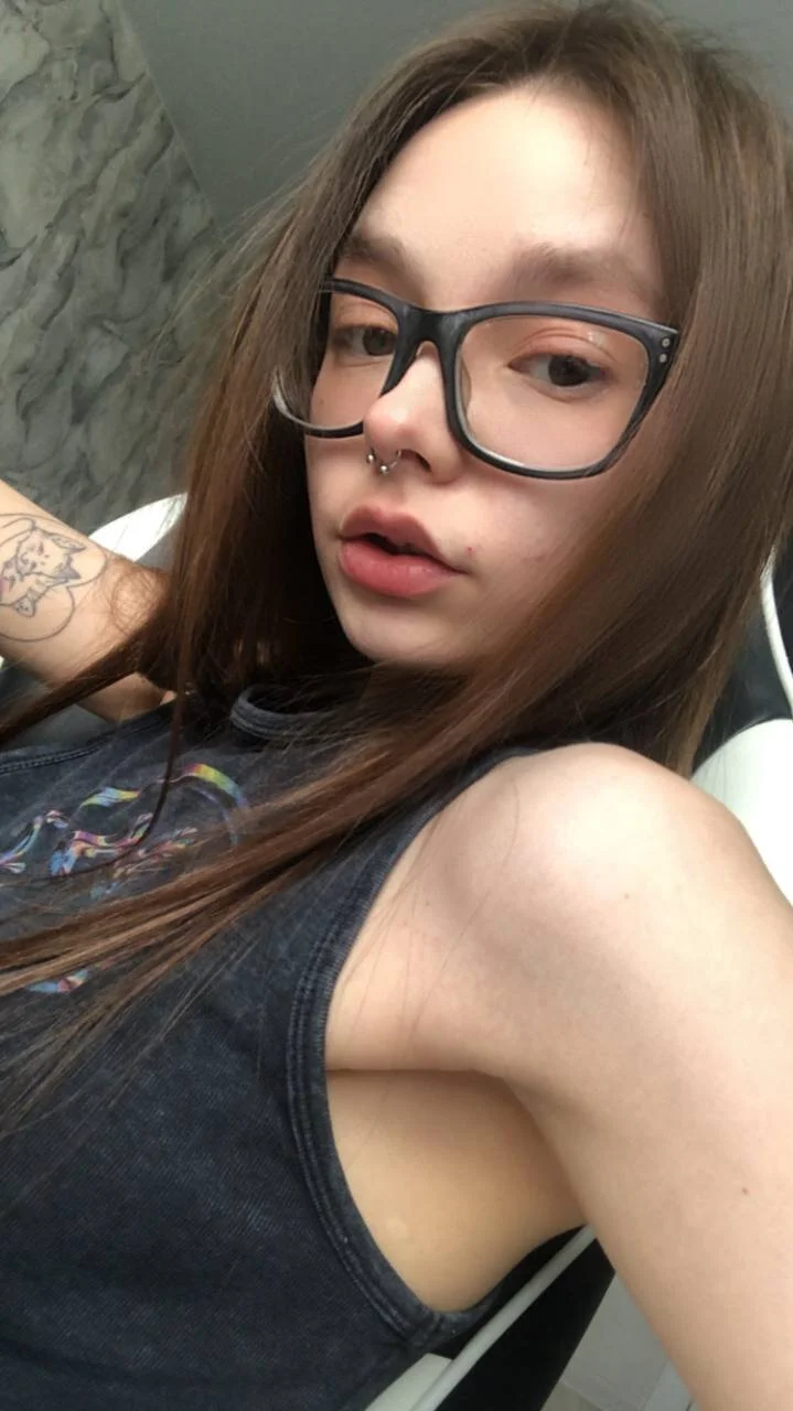 XXX Porn Photo of Nude Amarieni 5