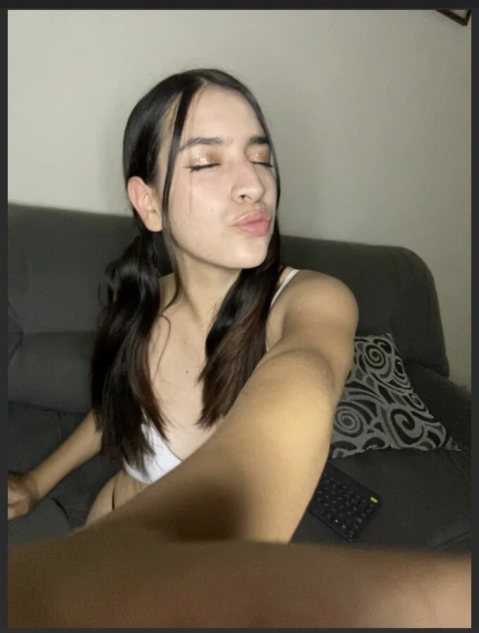 XXX Porn Photo of Nude TipsteryRoyal 14