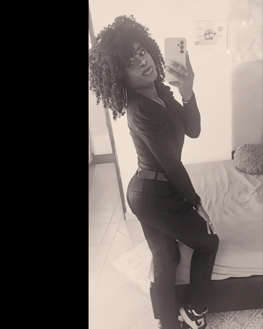 XXX Porn Photo of Nude puca_ebony 69
