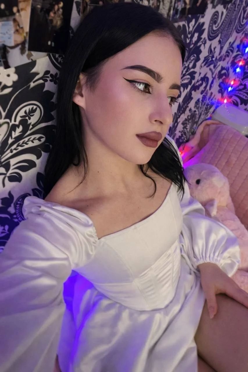 XXX Porn Photo of Nude alia_skay 4