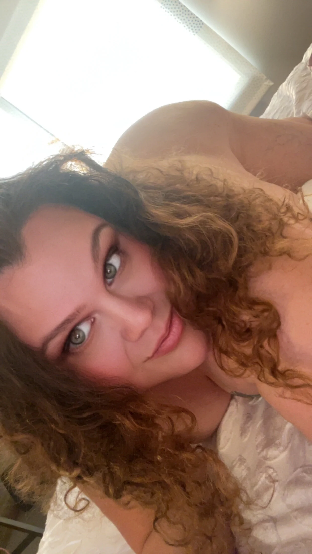 XXX Porn Photo of Nude Fatpussybigass 152