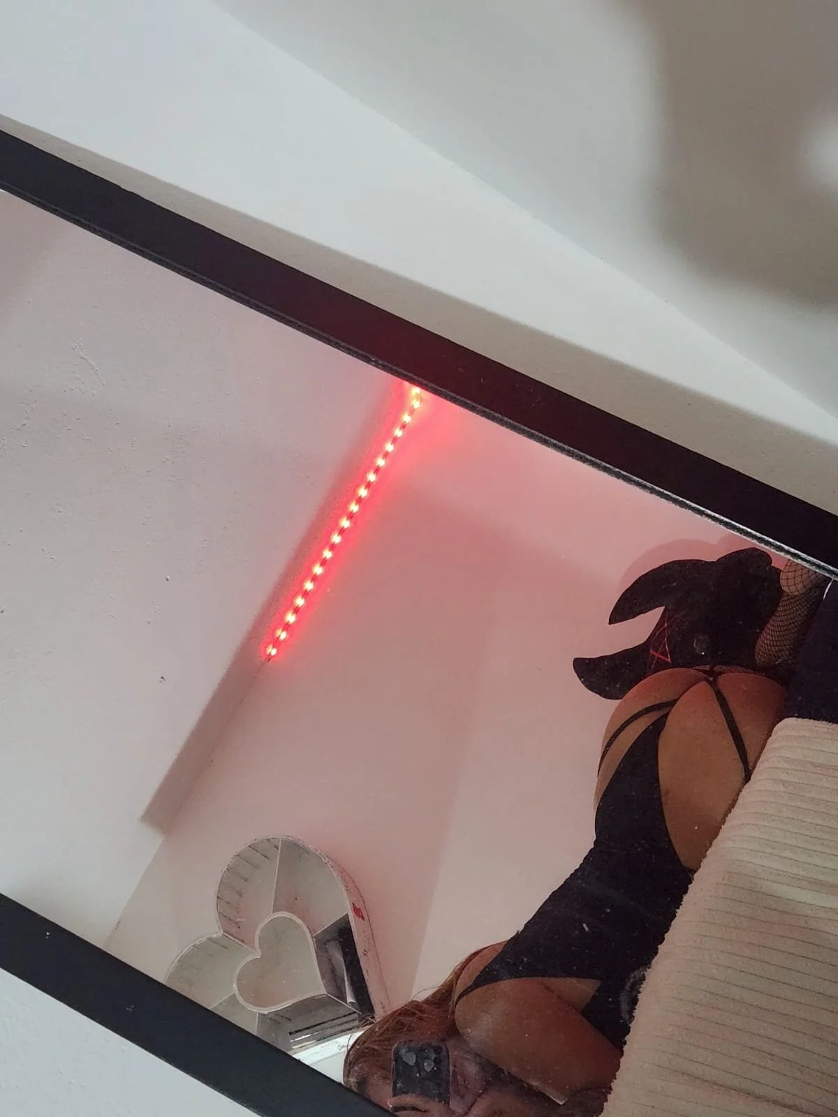 XXX Porn Photo of Nude dayis_sweet 40