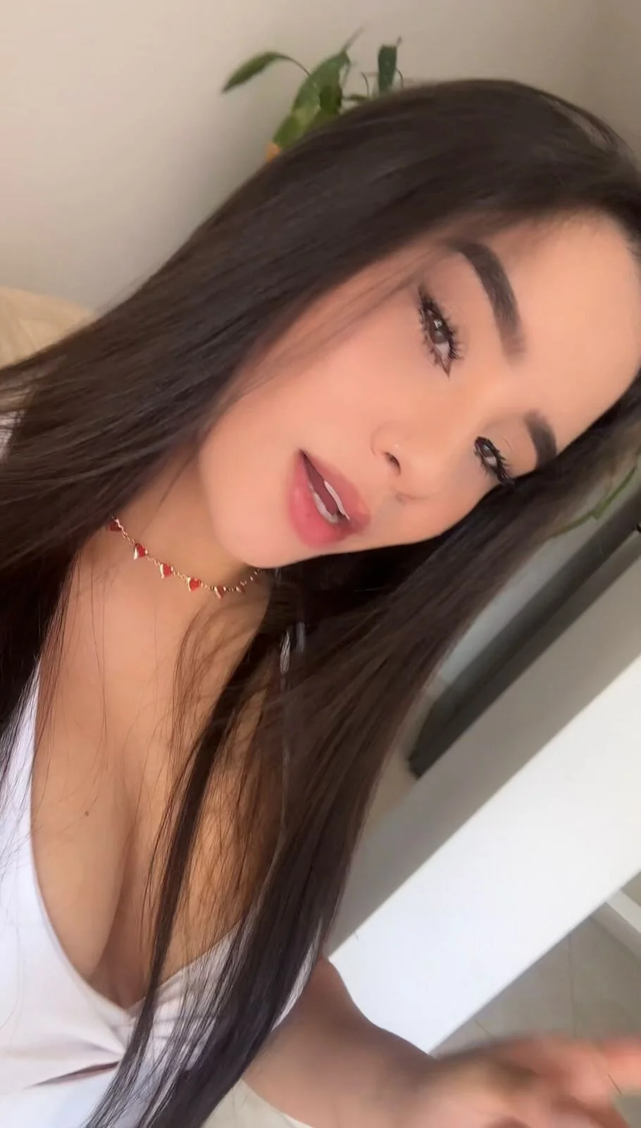 XXX Porn Photo of Nude Merliahsomert 18