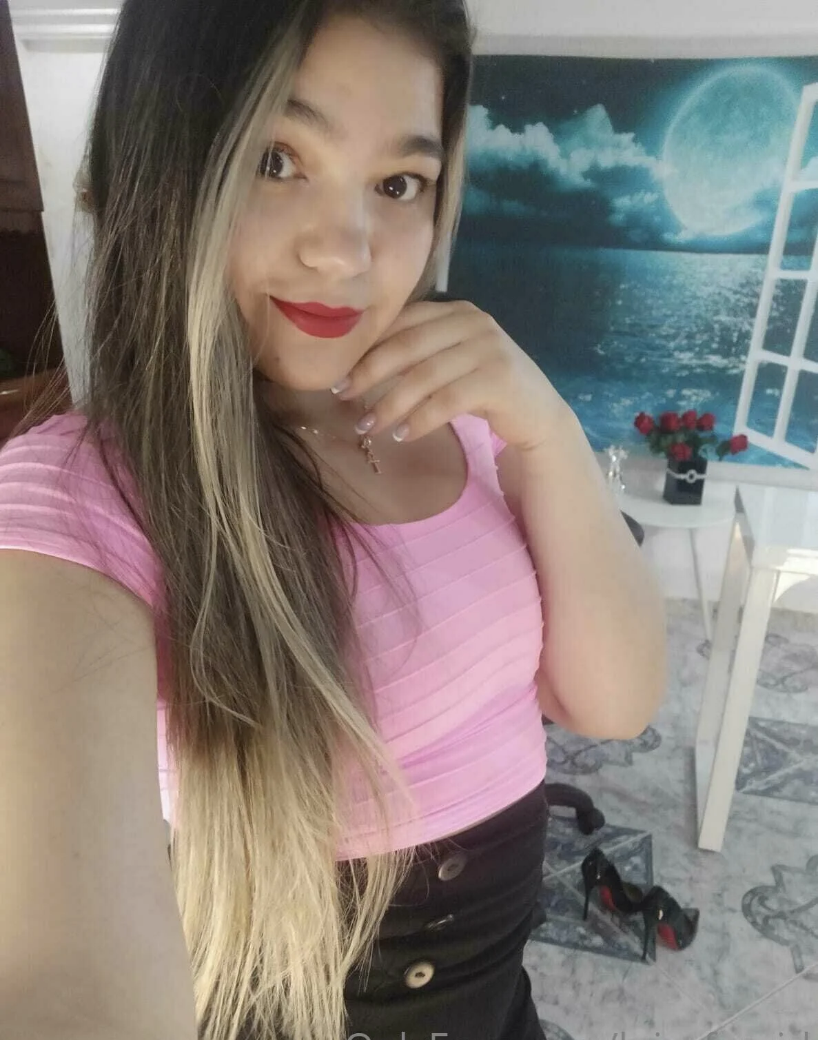 XXX Porn Photo of Nude lunavelezzz 4