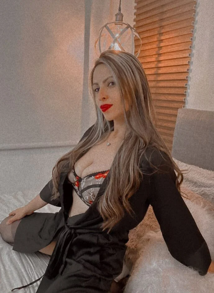 XXX Porn Photo of Nude Zaira_sweet 1