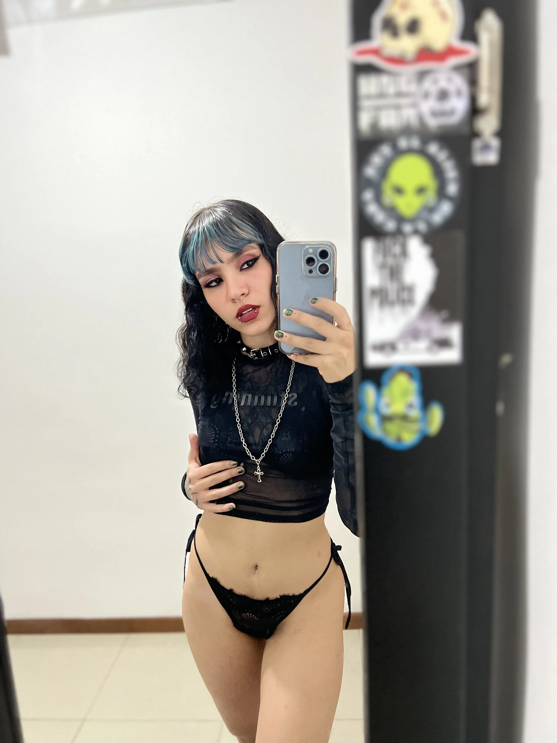 XXX Porn Photo of Nude Badxbitch23 2