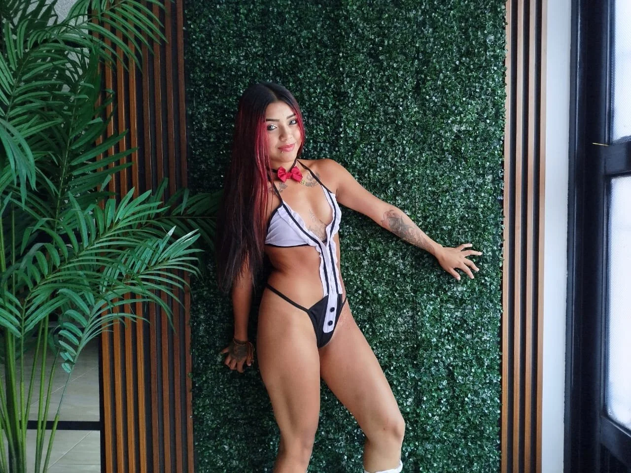 XXX Porn Photo of Nude CristalLoren 4