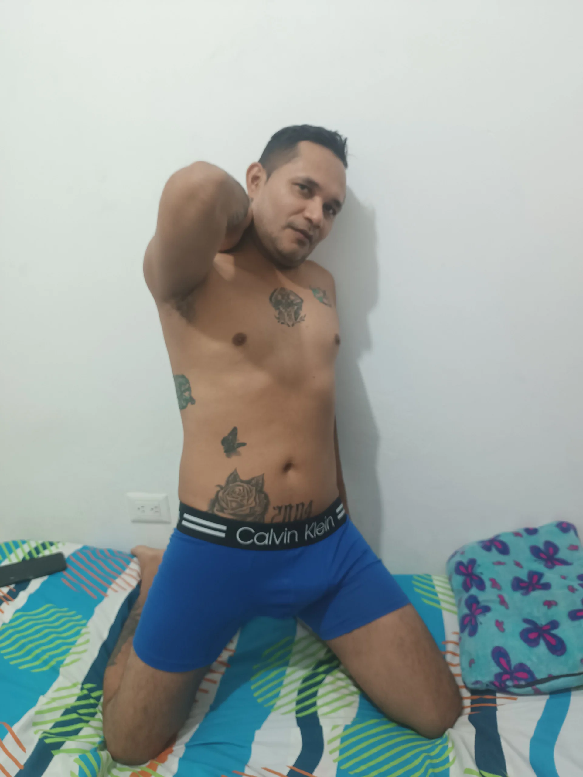XXX Porn Photo of Nude elvickingo69 9