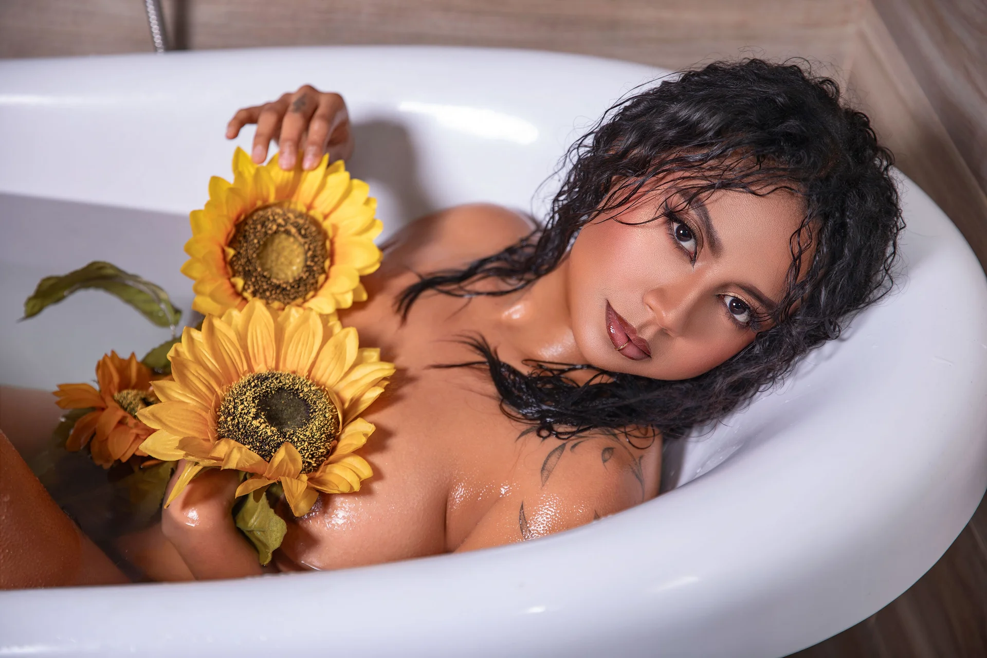 XXX Porn Photo of Nude Roxanna_Moon 11