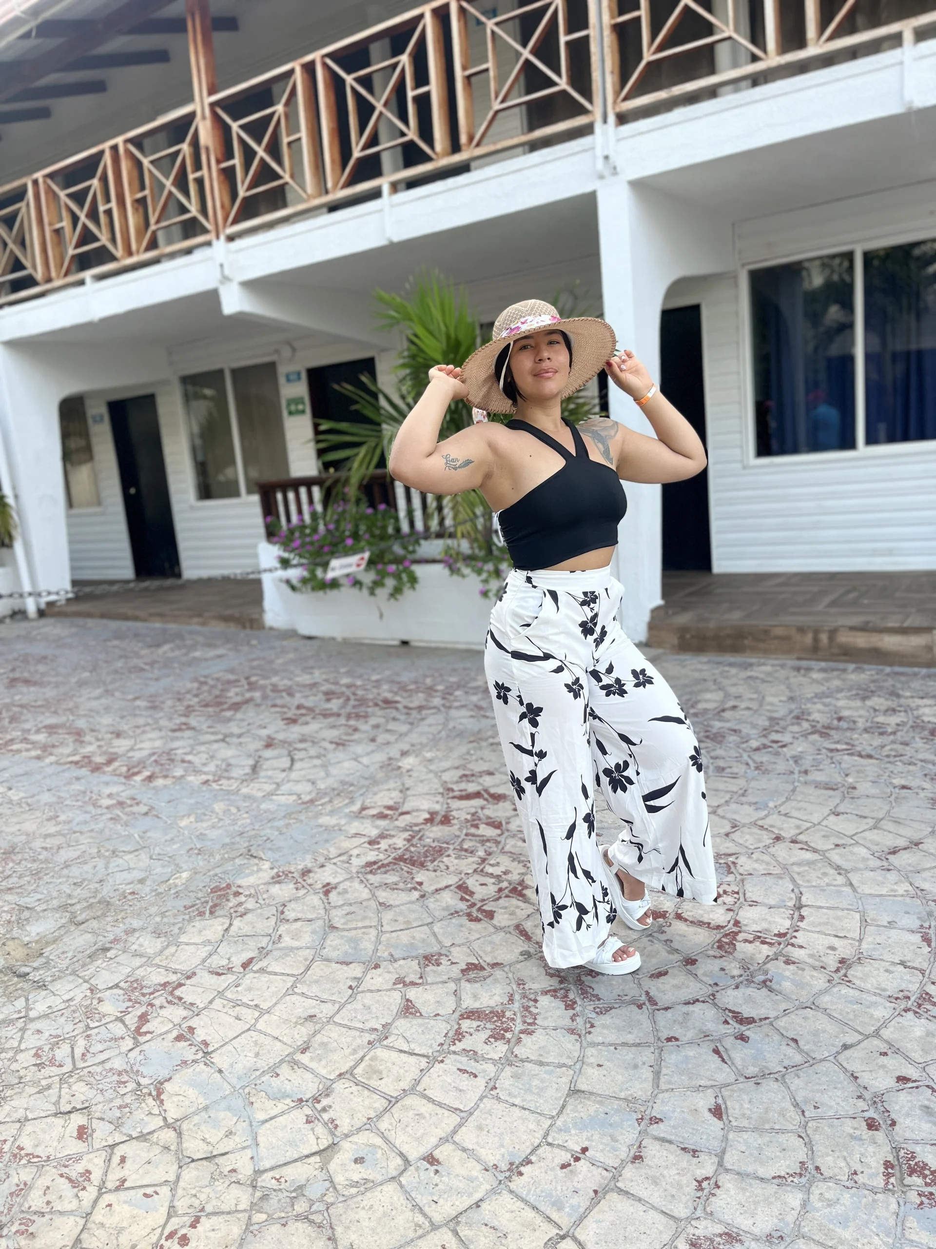 XXX Porn Photo of Nude kim_monti 6