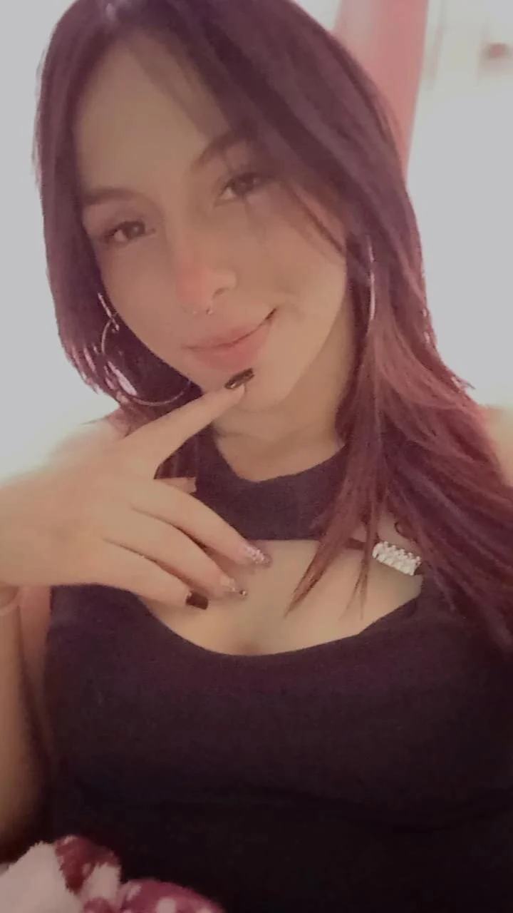 XXX Porn Photo of Nude ScarletGV 1